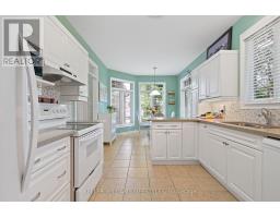 37 - 455 HYDE PARK ROAD - 25