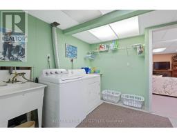 37 - 455 HYDE PARK ROAD - 40