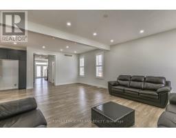 22 DARLISON DRIVE - 19