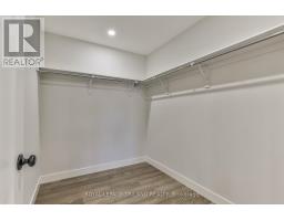 22 DARLISON DRIVE - 33