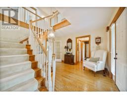 35 KIRK DRIVE - 7