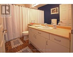 682 HEDGEROW PLACE - 27