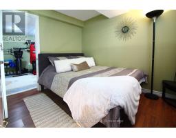 682 HEDGEROW PLACE - 31