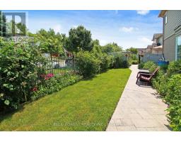 682 HEDGEROW PLACE - 35