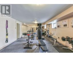 189 COLLEGE AVENUE - 33