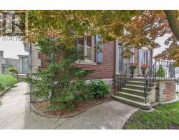 189 COLLEGE AVENUE - 4