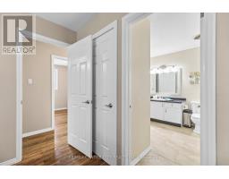 32 LAKEVIEW CIRCLE - 16