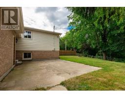 32 LAKEVIEW CIRCLE - 29