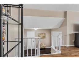 32 LAKEVIEW CIRCLE - 6