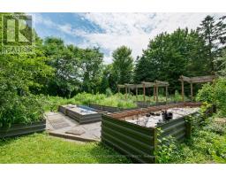 602 JAMAICA STREET - 11