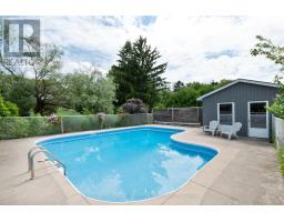 602 JAMAICA STREET - 6