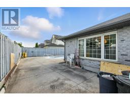 1673 MCNEIL ROAD - 20