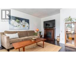 90 QUEENS STREET - 7