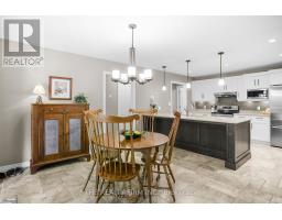 364 DARCY DRIVE E - 13