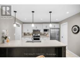 364 DARCY DRIVE E - 16