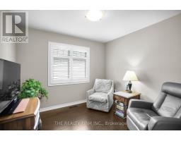 364 DARCY DRIVE E - 25