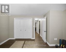 364 DARCY DRIVE E - 37