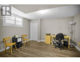 364 DARCY DRIVE E - 38