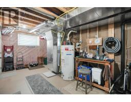 364 DARCY DRIVE E - 39