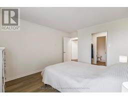 501 - 333 COMMISSIONERS ROAD W - 16