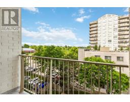 501 - 333 COMMISSIONERS ROAD W - 30