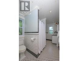 167 TECUMSEH AVENUE E - 20