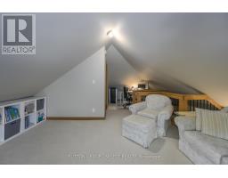 167 TECUMSEH AVENUE E - 22