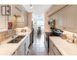 1401 - 389 DUNDAS STREET - 19