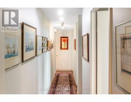 1401 - 389 DUNDAS STREET - 20