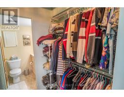 1401 - 389 DUNDAS STREET - 25