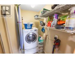 1401 - 389 DUNDAS STREET - 36