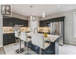 53 ARROWWOOD PATH - 18