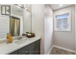 53 ARROWWOOD PATH - 29