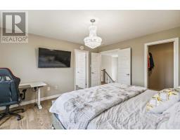 53 ARROWWOOD PATH - 31