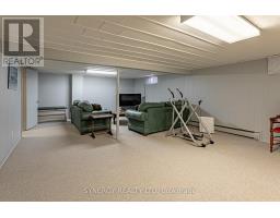 208 LAMORE CRESCENT - 30
