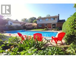 208 LAMORE CRESCENT - 5