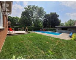 208 LAMORE CRESCENT - 6