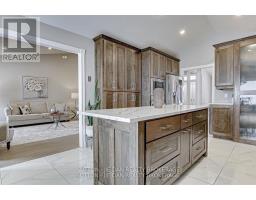 2025 ASHGROVE COURT - 27