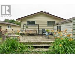 56 STROUD CRESCENT - 21