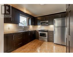 17 CARLETON COURT - 10