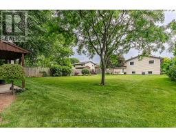 17 CARLETON COURT - 30