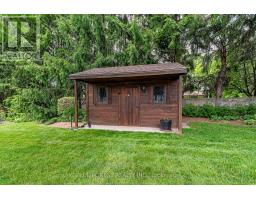 17 CARLETON COURT - 31