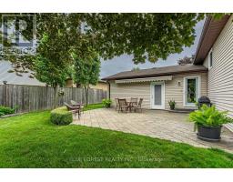 17 CARLETON COURT - 32