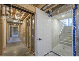 5 SOPHIA STREET - 32