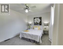 52 GLENDALE AVENUE - 17