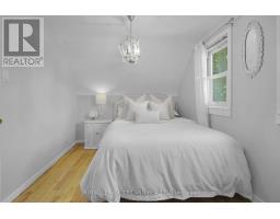 76 APELDOORN CRESCENT - 18