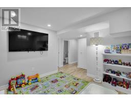 76 APELDOORN CRESCENT - 25