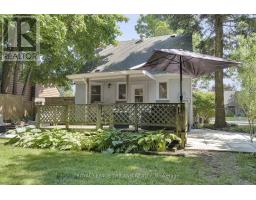 76 APELDOORN CRESCENT - 33