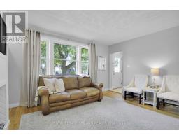 76 APELDOORN CRESCENT - 7