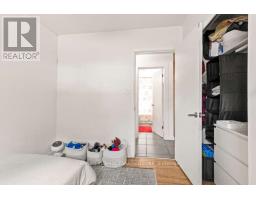 470 BEACHWOOD AVENUE - 16